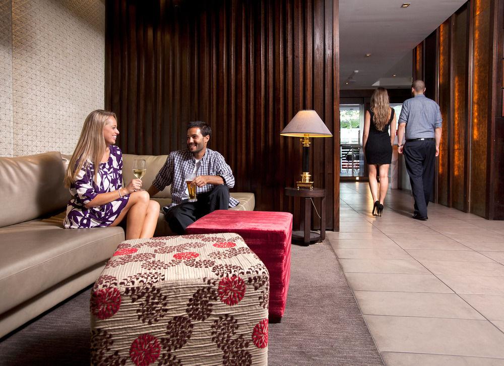 Hotel Crowne Plaza Melbourne Carlton By Ihg Extérieur photo