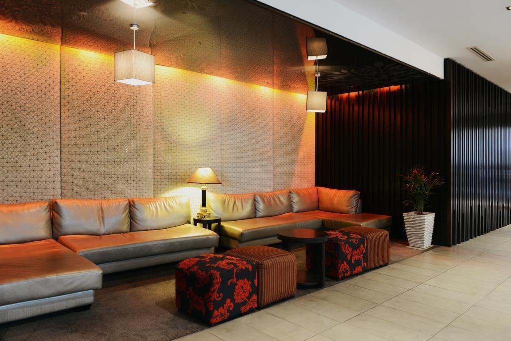 Hotel Crowne Plaza Melbourne Carlton By Ihg Extérieur photo